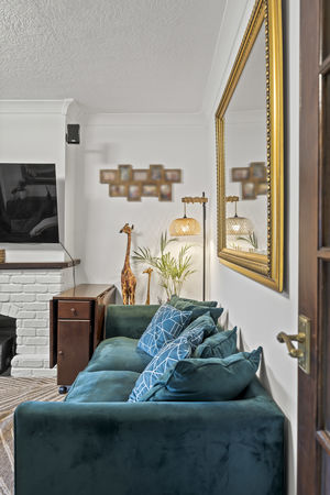 Photo 8- click for photo gallery